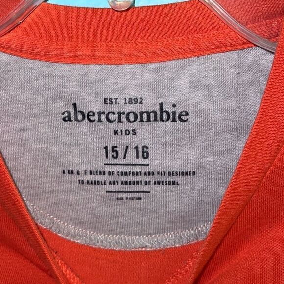 Abercrombie kids long sleeve tee 15/16 - Picture 2 of 3